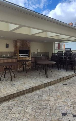 Apartamento à venda com 191m², 4 quartos e 6 vagas
