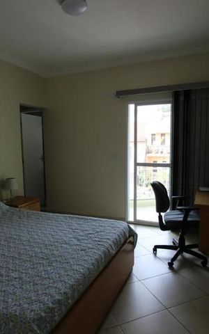 Casa à venda com 250m², 3 quartos e 6 vagas
