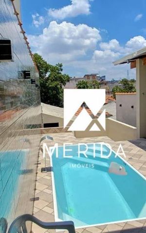 Casa à venda com 141m², 2 quartos e 2 vagas