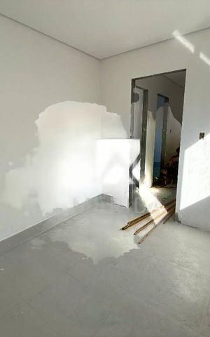 Casa à venda com 195m², 3 quartos e 4 vagas