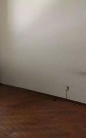 Casa à venda com 210m², 4 quartos e 2 vagas