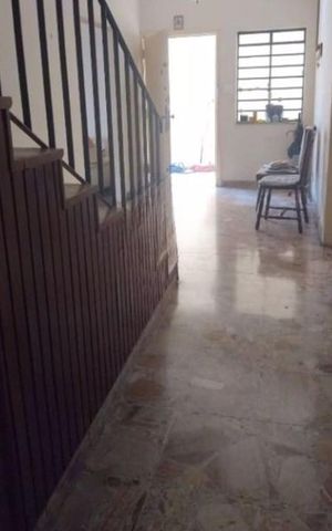 Casa à venda com 210m², 4 quartos e 2 vagas