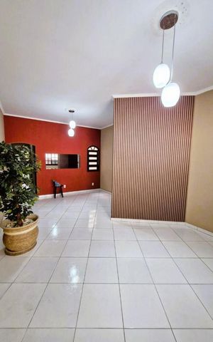 Casa à venda com 208m², 4 quartos e 4 vagas