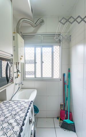 Apartamento à venda com 44m², 2 quartos e 1 vaga Apartamento à venda com 44m², 2 quartos e 1 vagaÁrea de serviço