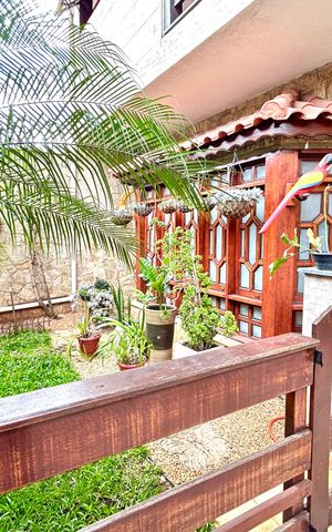 Casa à venda com 392m², 3 quartos e 7 vagas Casa à venda com 392m², 3 quartos e 7 vagasQuintal / Garagem