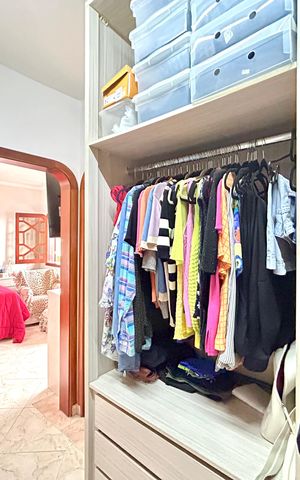 Casa à venda com 392m², 3 quartos e 7 vagas Casa à venda com 392m², 3 quartos e 7 vagasCloset da suíte