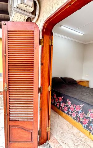 Casa à venda com 392m², 3 quartos e 7 vagas Casa à venda com 392m², 3 quartos e 7 vagasVaranda do quarto 2