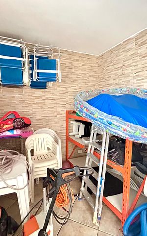 Casa à venda com 392m², 3 quartos e 7 vagas Casa à venda com 392m², 3 quartos e 7 vagasÁrea comum