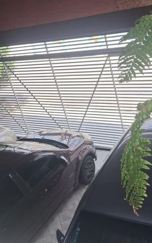 Casa à venda com 199m², 2 quartos e 3 vagas