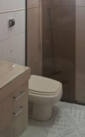 Casa à venda com 199m², 2 quartos e 3 vagas