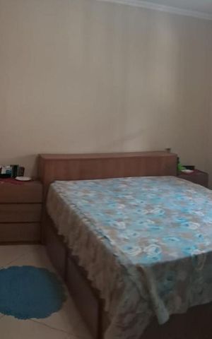 Casa à venda com 199m², 2 quartos e 3 vagas