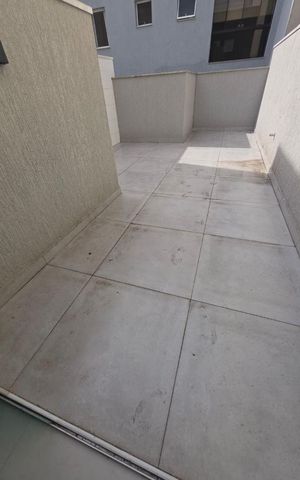 Casa à venda com 140m², 3 quartos e 2 vagas