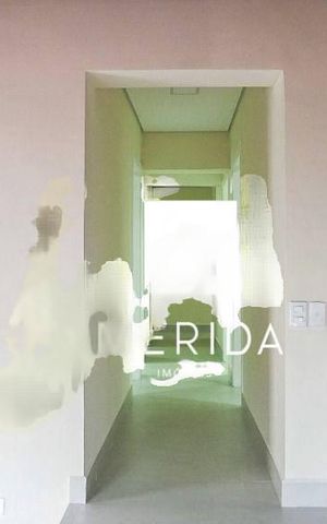 Casa à venda com 240m², 8 quartos e 3 vagas