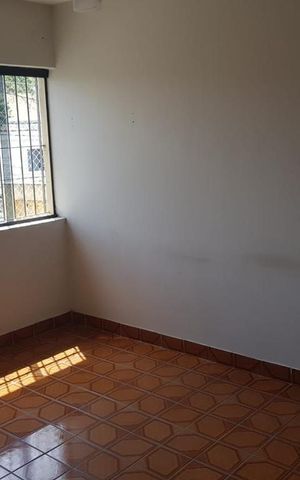Casa à venda com 113m², 2 quartos e 2 vagas