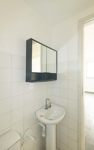 Apartamento para alugar com 48m², 2 quartos e 1 vaga Apartamento para alugar com 48m², 2 quartos e 1 vagaBanheiro