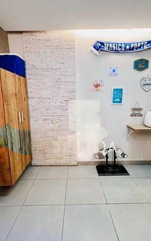 Casa à venda com 221m², 4 quartos e 3 vagas