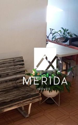 Casa à venda com 235m², 2 quartos e 3 vagas