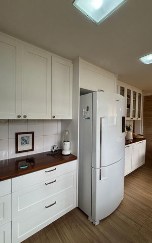 Apartamento à venda com 168m², 3 quartos e 3 vagasCozinha