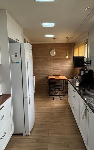 Apartamento à venda com 168m², 3 quartos e 3 vagasCozinha