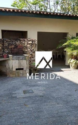 Casa à venda com 417m², 3 quartos e 3 vagas