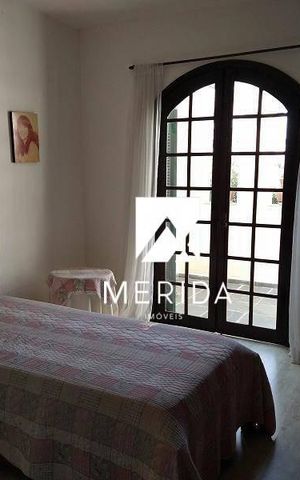 Casa à venda com 417m², 3 quartos e 3 vagas