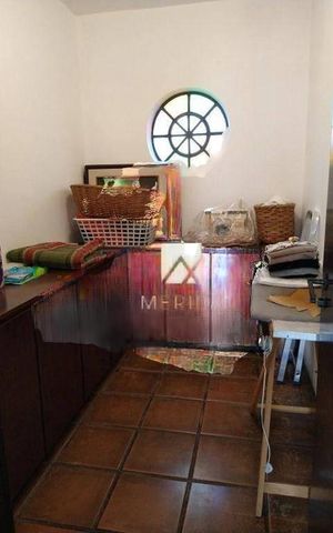 Casa à venda com 417m², 3 quartos e 3 vagas
