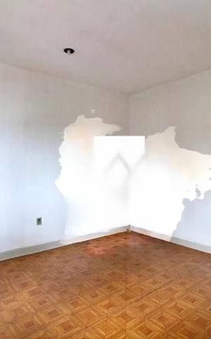 Casa à venda com 200m², 2 quartos e 2 vagas