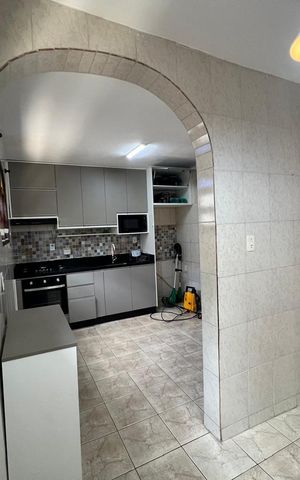Casa para alugar com 200m², 3 quartos e 3 vagas Casa para alugar com 200m², 3 quartos e 3 vagasCozinha