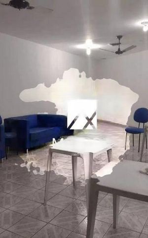 Casa à venda com 440m², 4 quartos e 4 vagas