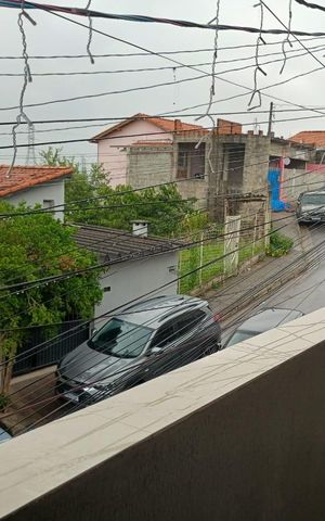 Casa para alugar com 164m², 3 quartos e 1 vaga Casa para alugar com 164m², 3 quartos e 1 vagaVaranda