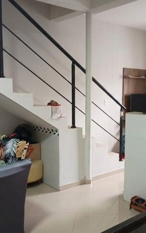 Casa para alugar com 164m², 3 quartos e 1 vaga Casa para alugar com 164m², 3 quartos e 1 vagaSala