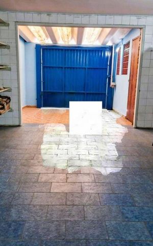 Casa à venda com 261m², 3 quartos e 2 vagas