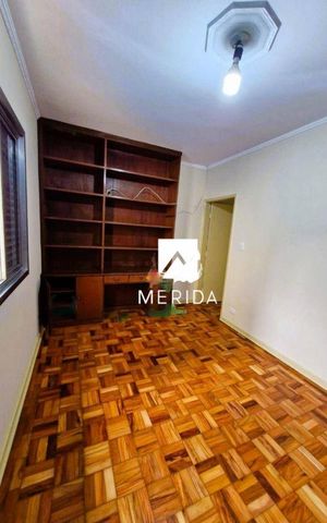 Casa à venda com 261m², 3 quartos e 2 vagas