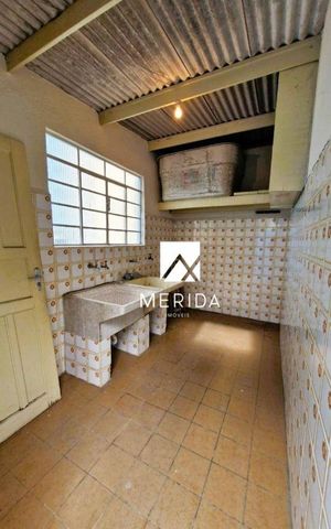 Casa à venda com 261m², 3 quartos e 2 vagas