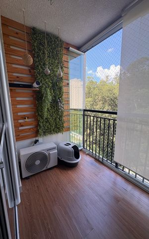 Apartamento à venda com 72m², 2 quartos e 1 vagaVaranda
