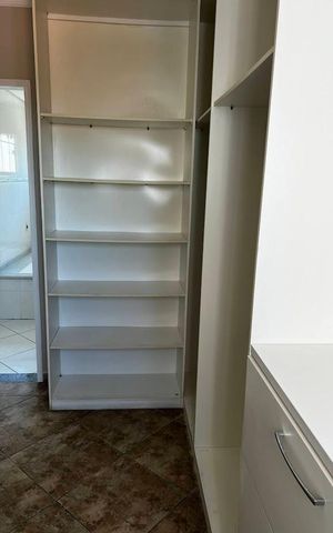 Casa à venda com 360m², 4 quartos e 5 vagas