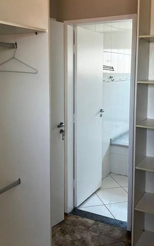 Casa à venda com 360m², 4 quartos e 5 vagas