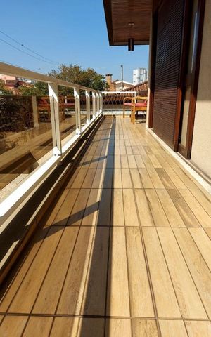 Casa à venda com 295m², 4 quartos e 4 vagas