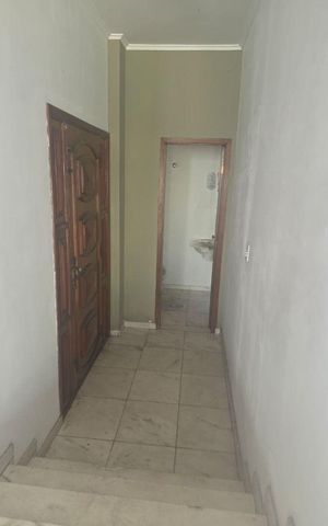 Casa à venda com 300m², 3 quartos e 5 vagas