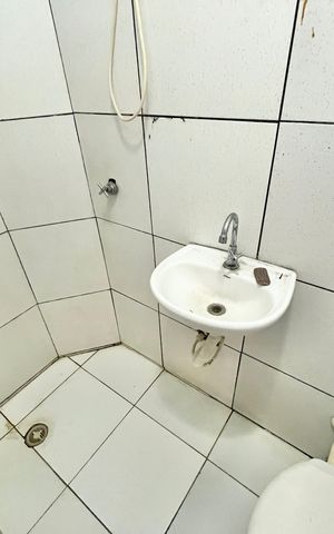 Casa para alugar com 240m², 3 quartos e 1 vaga Casa para alugar com 240m², 3 quartos e 1 vagaBanheiro de Serviço