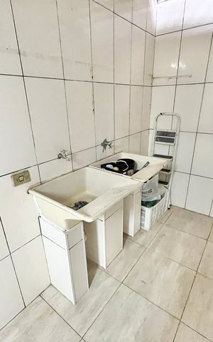 Casa para alugar com 240m², 3 quartos e 1 vaga Casa para alugar com 240m², 3 quartos e 1 vagaÁrea de Serviço