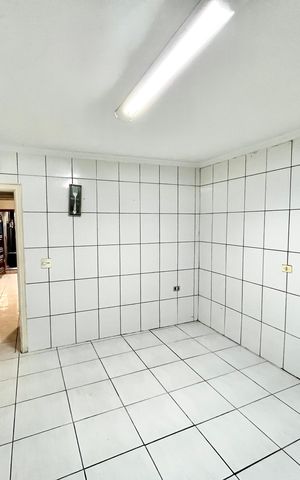 Casa para alugar com 240m², 3 quartos e 1 vaga Casa para alugar com 240m², 3 quartos e 1 vagaCozinha