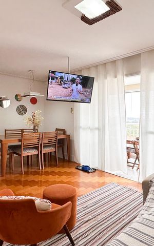 Apartamento à venda com 107m², 3 quartos e 2 vagas Apartamento à venda com 107m², 3 quartos e 2 vagasSala