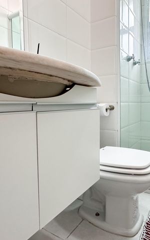 Apartamento à venda com 107m², 3 quartos e 2 vagas Apartamento à venda com 107m², 3 quartos e 2 vagasBanheiro da Suíte 1