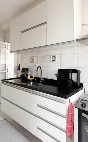 Apartamento à venda com 107m², 3 quartos e 2 vagas Apartamento à venda com 107m², 3 quartos e 2 vagasCozinha