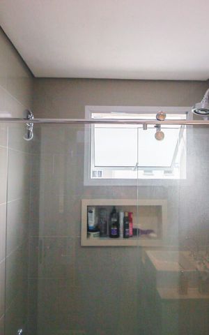 Apartamento à venda com 104m², 2 quartos e 2 vagasBanheiro da Suíte 1