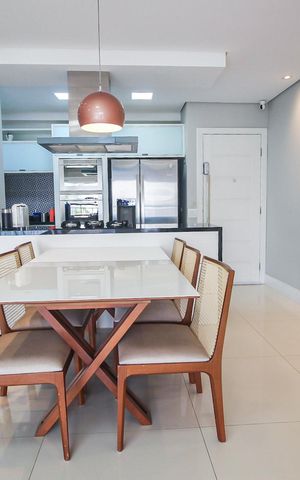 Apartamento à venda com 104m², 2 quartos e 2 vagasSala