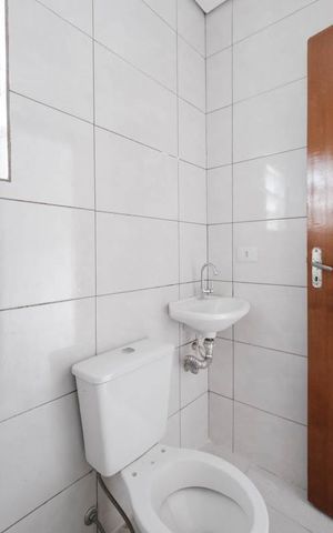 Casa para alugar com 30m², 1 quarto e 1 vagaBanheiro