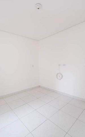 Casa para alugar com 30m², 1 quarto e 1 vagaQuarto