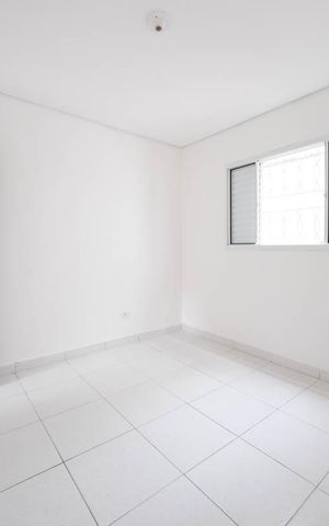 Casa para alugar com 30m², 1 quarto e 1 vagaQuarto